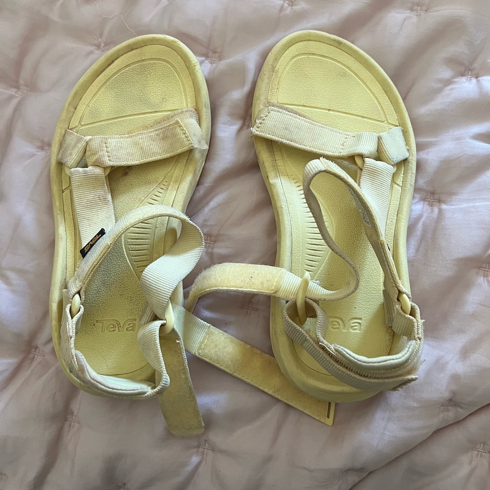Light Yellow Tevas Size 7